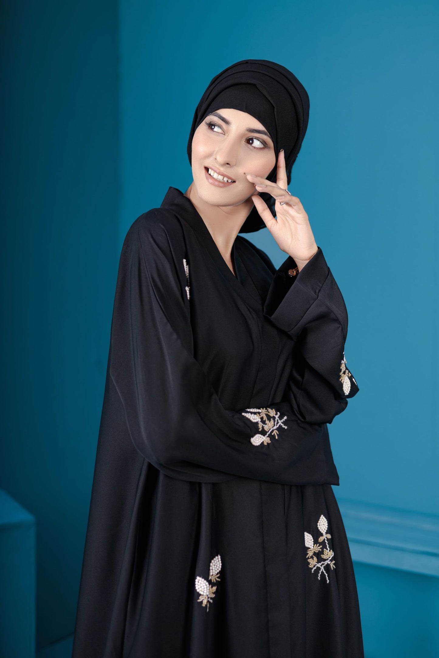 Hafsa Abaya