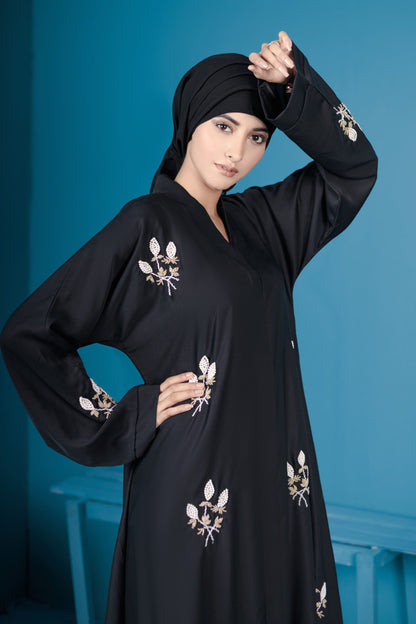 Hafsa Abaya