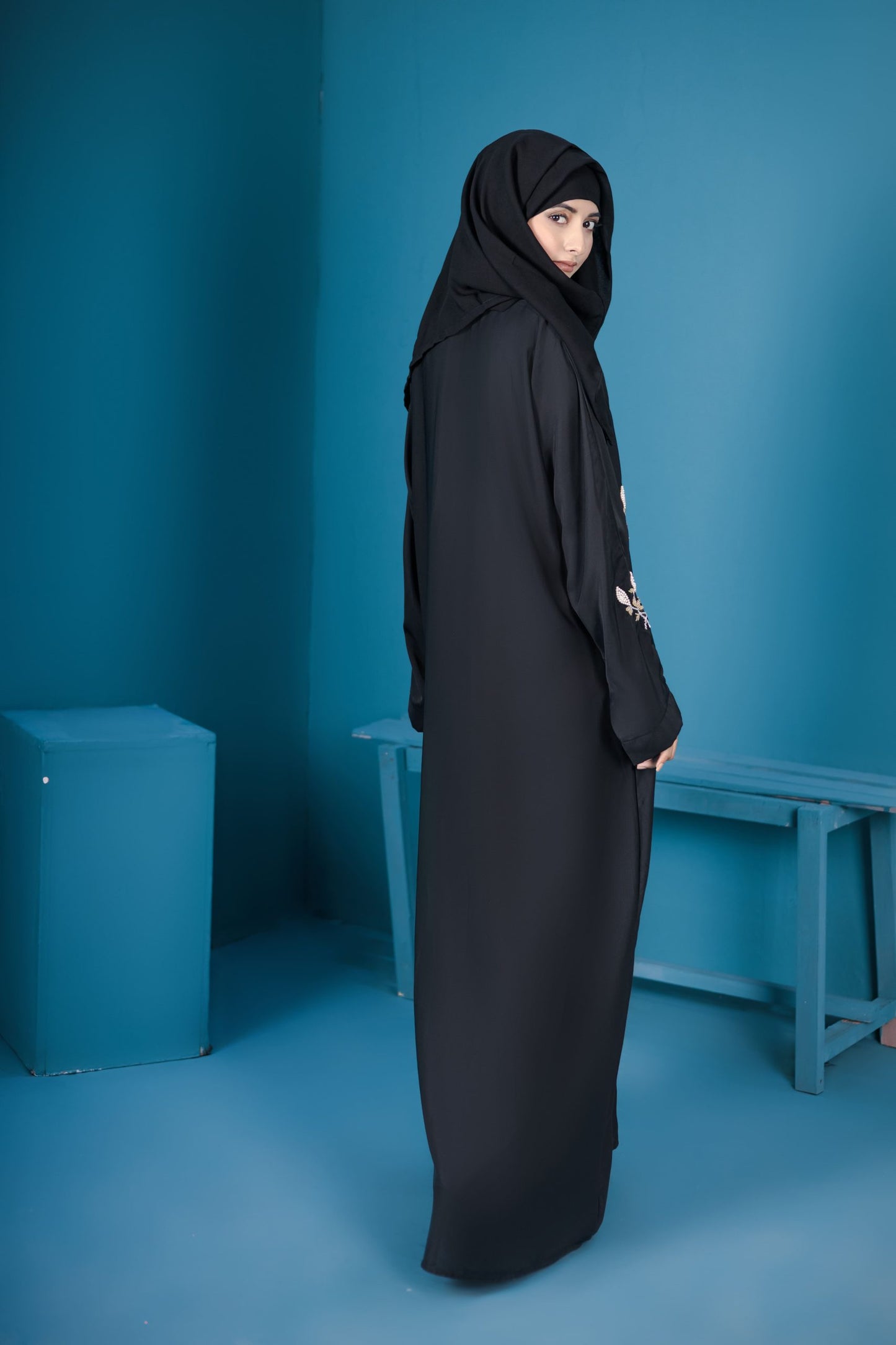 Hafsa Abaya