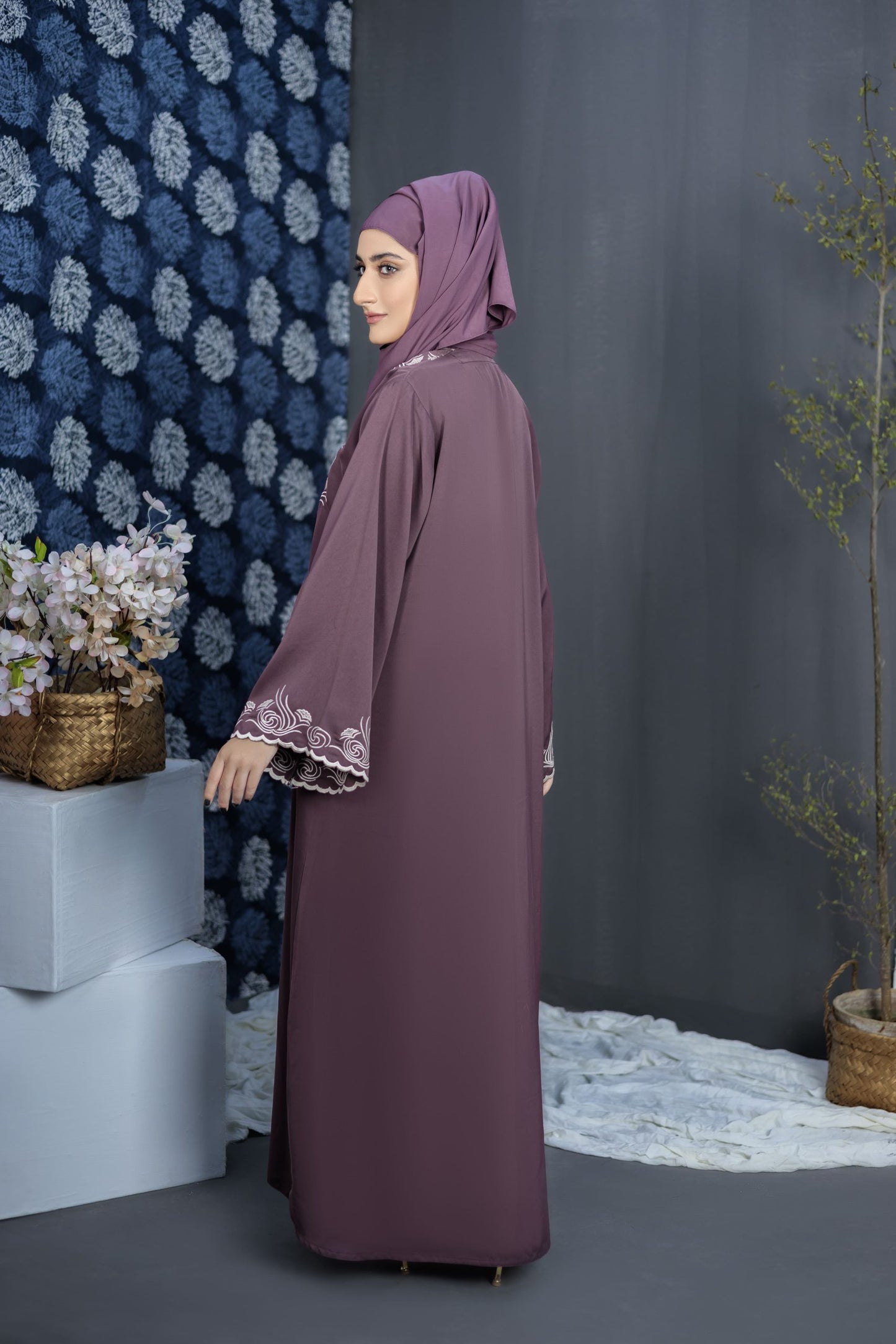 Serene Abaya