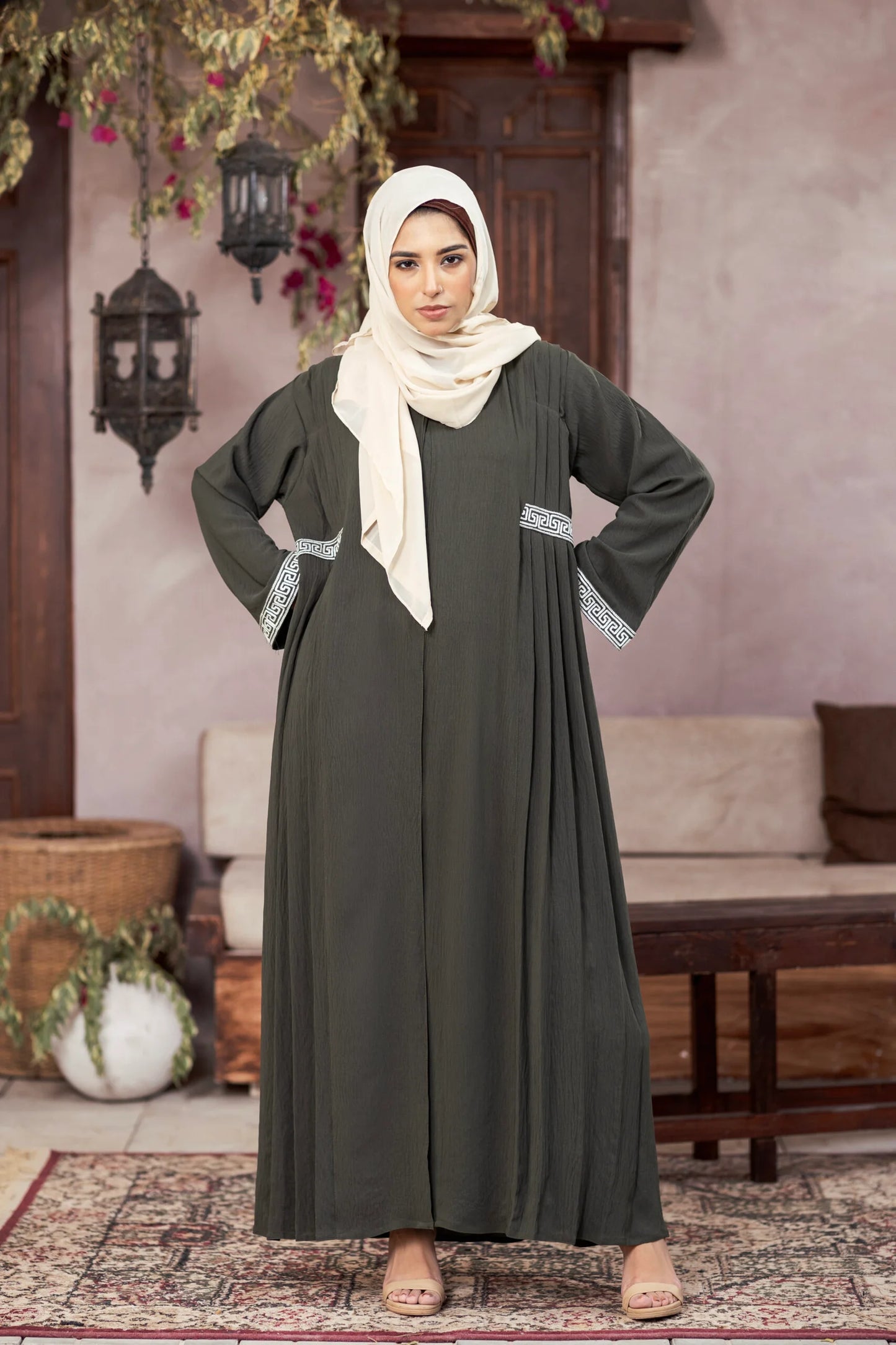 Emaan Abaya