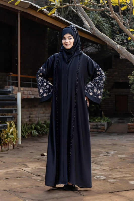 Eilnaz Black Abaya