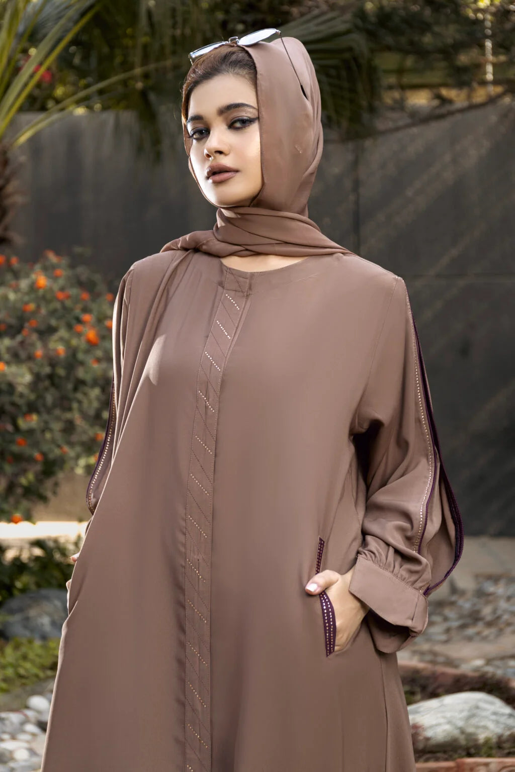 Luna Abaya