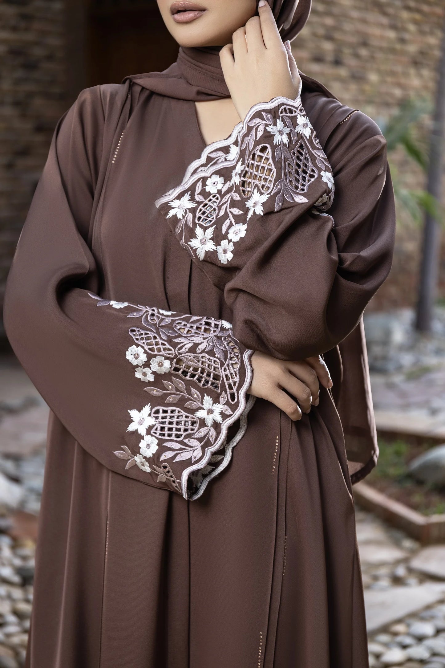 Midnight Brown Abaya