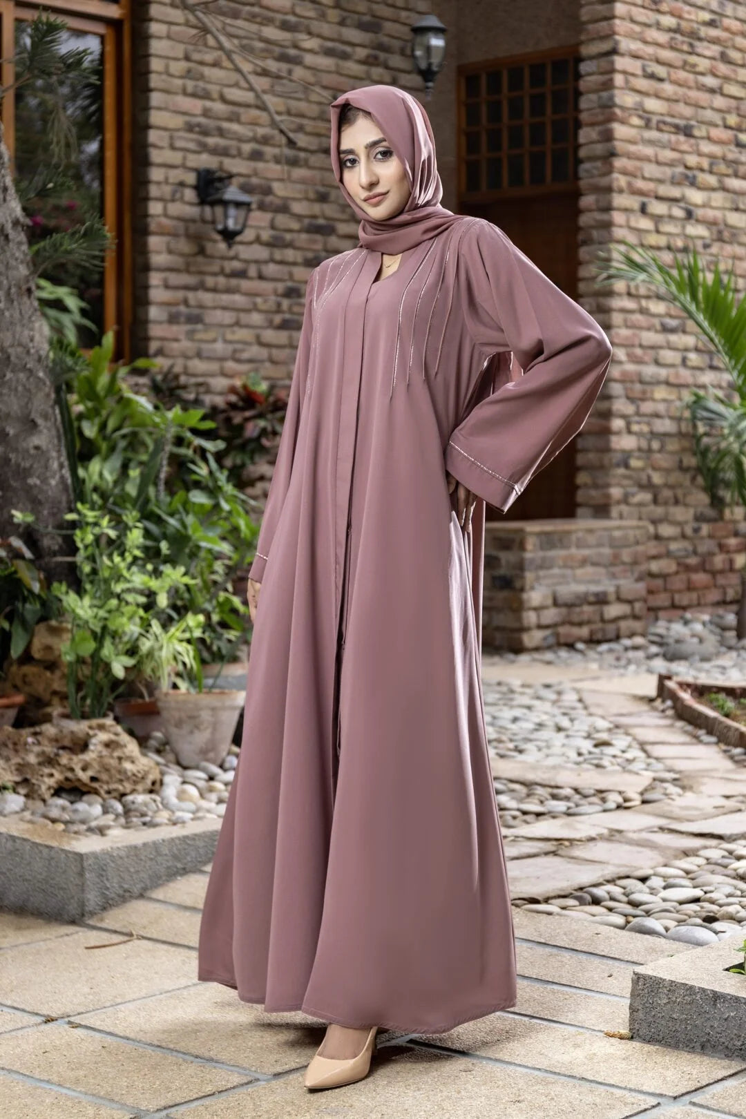 Afifa Abaya