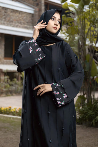 Classic Charm Abaya