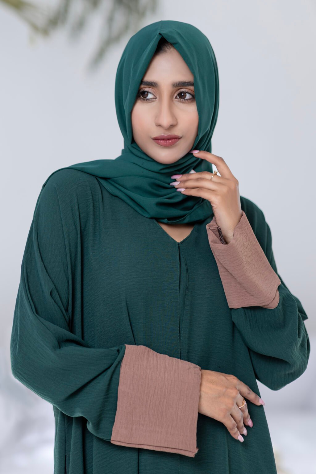 Emerald Charm Abaya