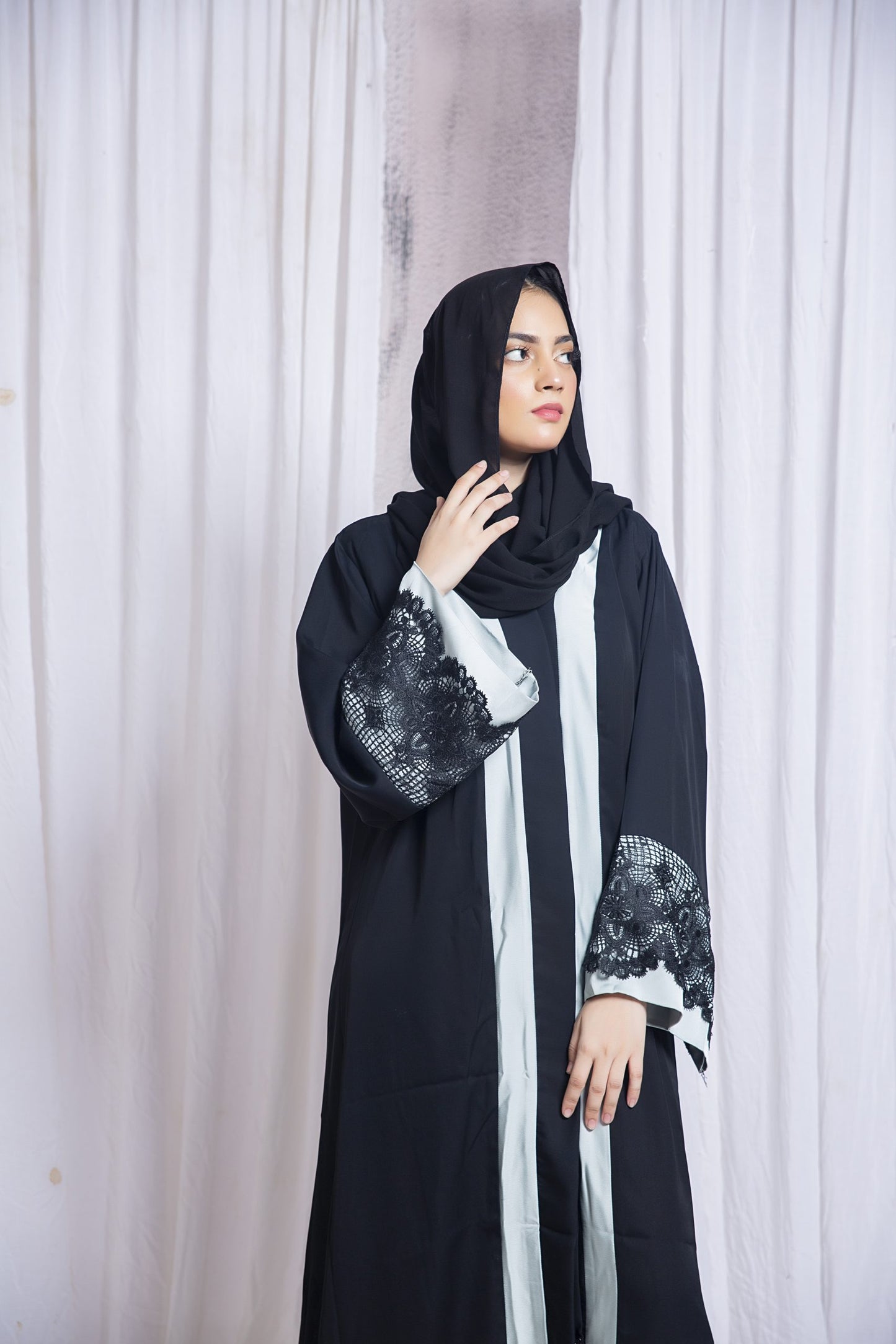 Arwa Abaya