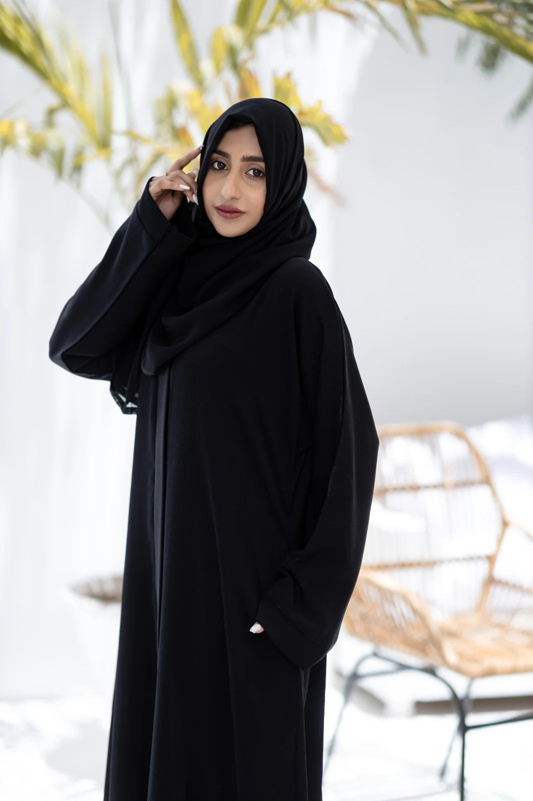 Abaya Al-Layali