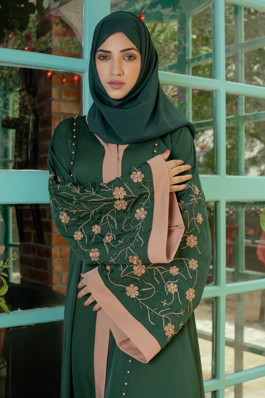 Eilnaz Green Abaya